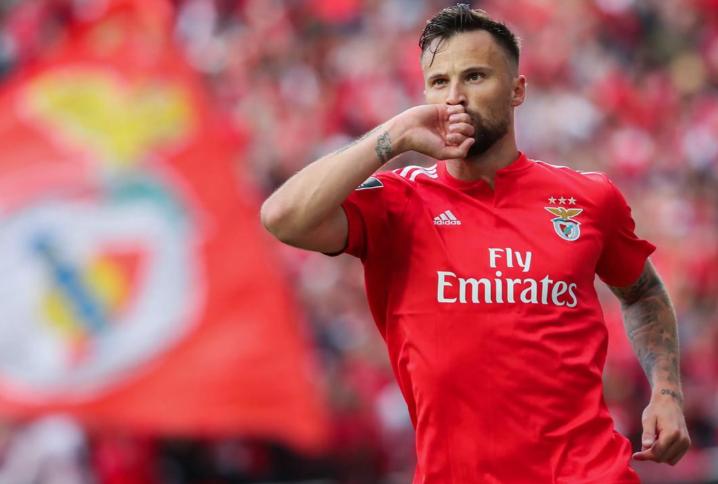 JIUYOU-清晨本菲卡备战英超，篮板制胜细节曝光，气氛紧张，纪律约束更严格的简单介绍